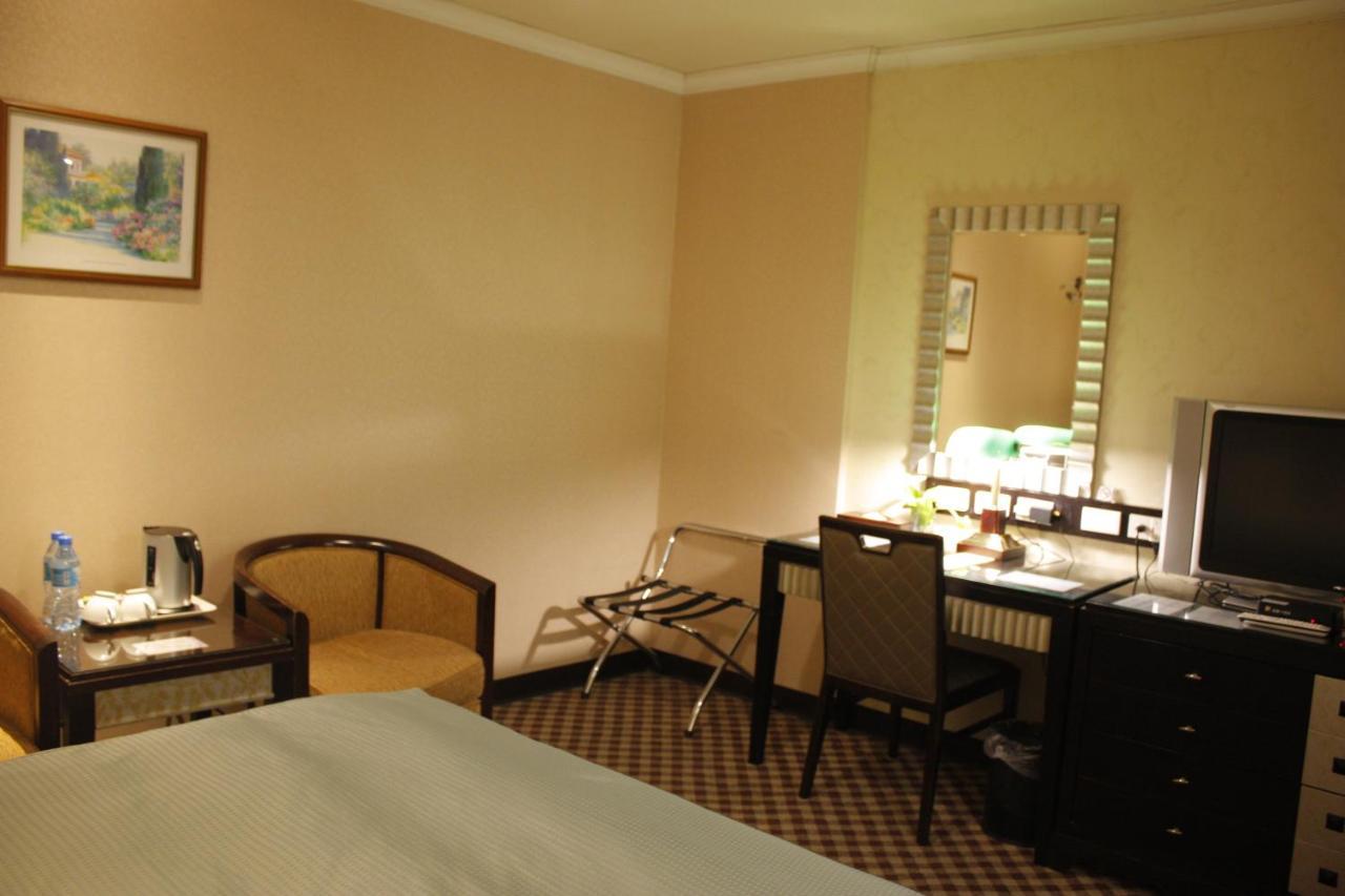 Astar Hotel Taipei Eksteriør billede